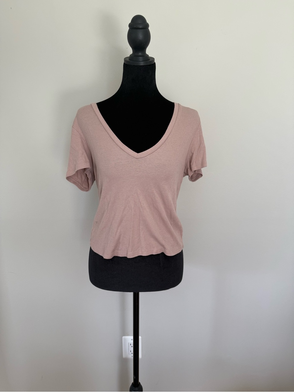 Beyond Yoga Soft V-Neck Short Sleeve Top - Rose Taupe
